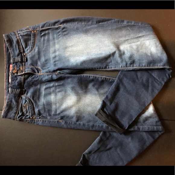 YMI Skinny Jeans Size: 0 - Picture 2 of 5